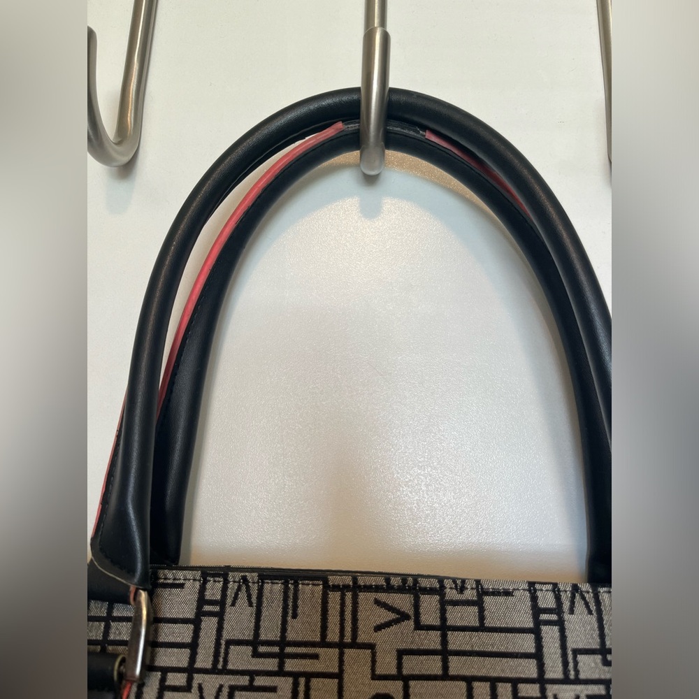 Diane von Furstenberg weekender - Picture 10 of 12